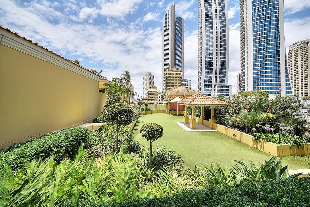 The Towers Of Chevron Renaissance - Holidays Gold Coast Buitenkant foto
